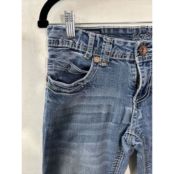 Myth Of‎ Jade Women's Blue Bootcut Medium Wash Stretch Jeans Size 6 Low Rise - Picture 2 of 14